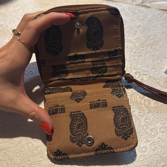Vera Bradley Brown Nylon small zip-around wallet - Picture 5 of 6